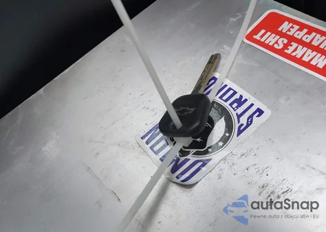 2017 Chevrolet Silverado 2500Hd Wt из США, поврежденный, VIN 1GC1KUEY4HF149685